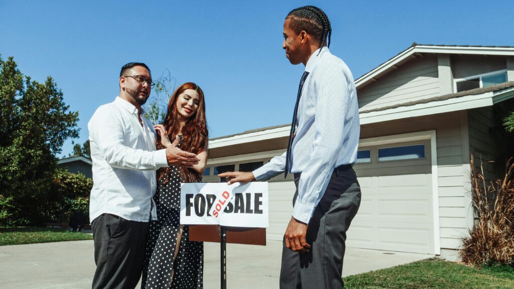 What Are The Steps To Buy Your First Home?